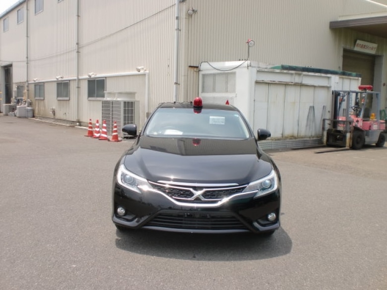 警察捜査車両